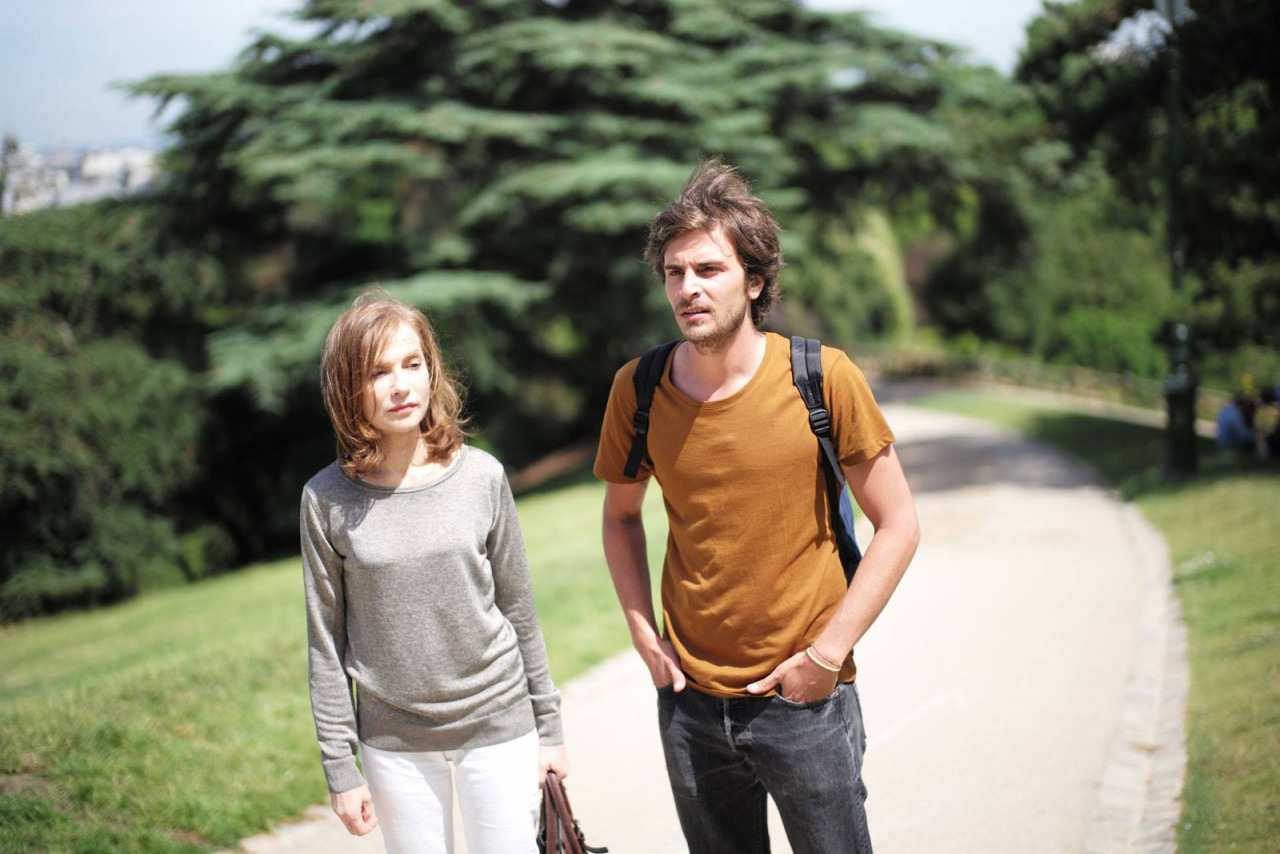 Isabelle Huppert and Roman Kolinka on set. Photo Courtesy of Detail Film