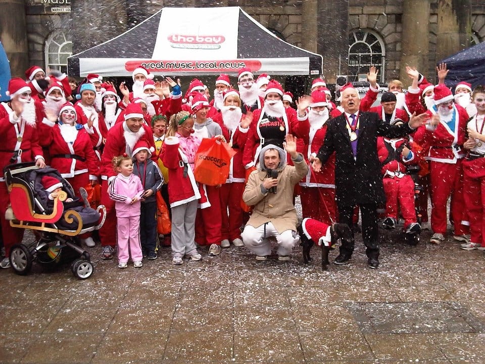 Success for Cancer Care's Santa Dash