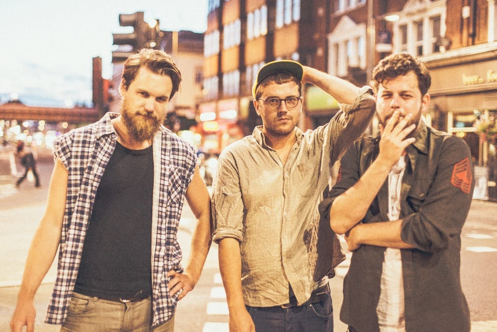 You need to know: Bear's Den