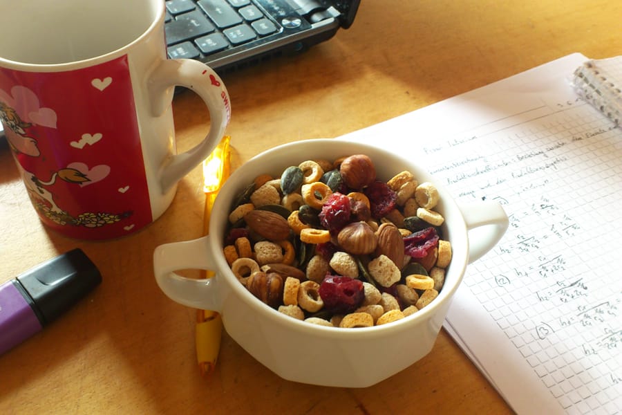 An expert guide to study snacks