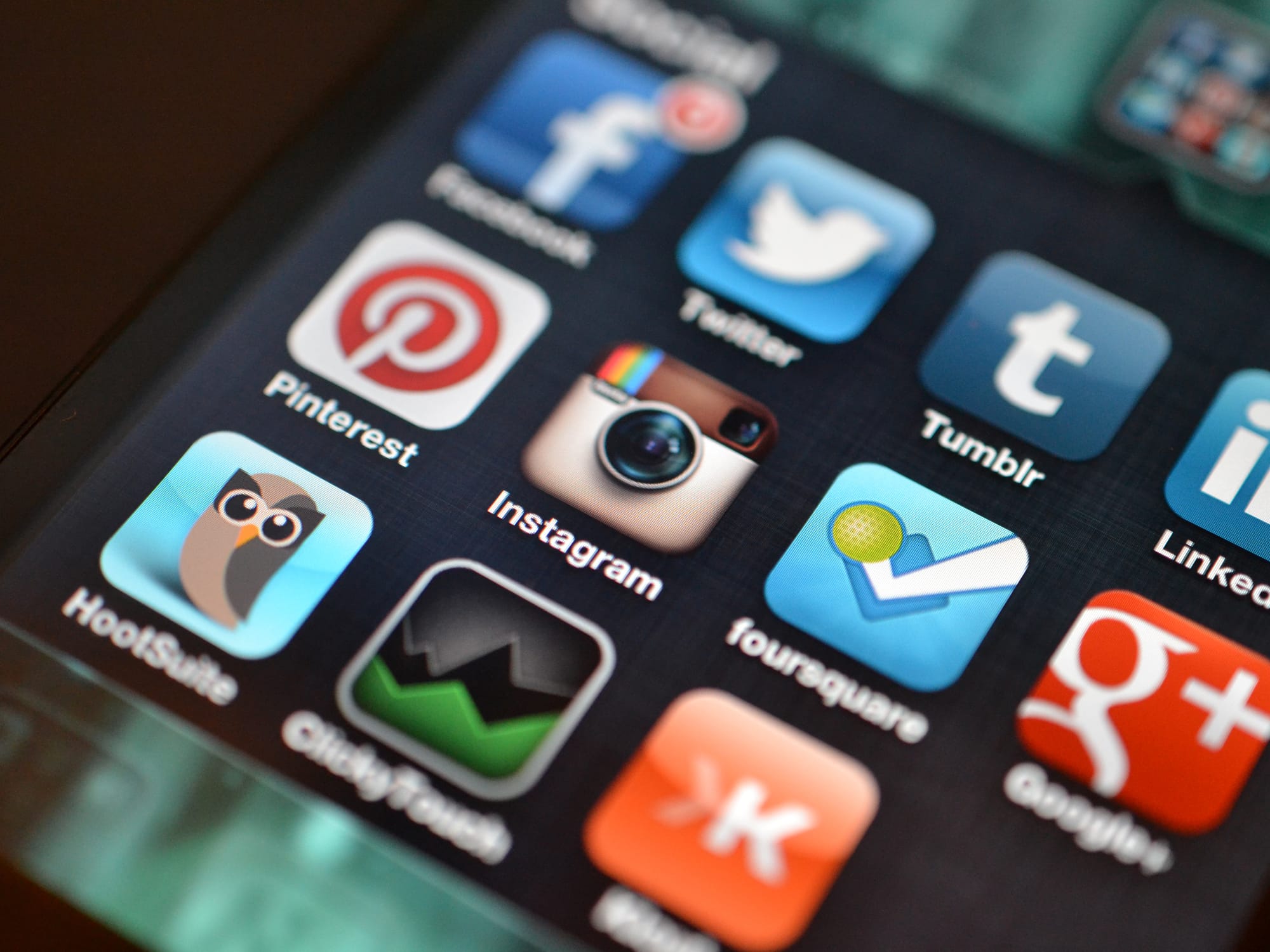 People are sharing too much online