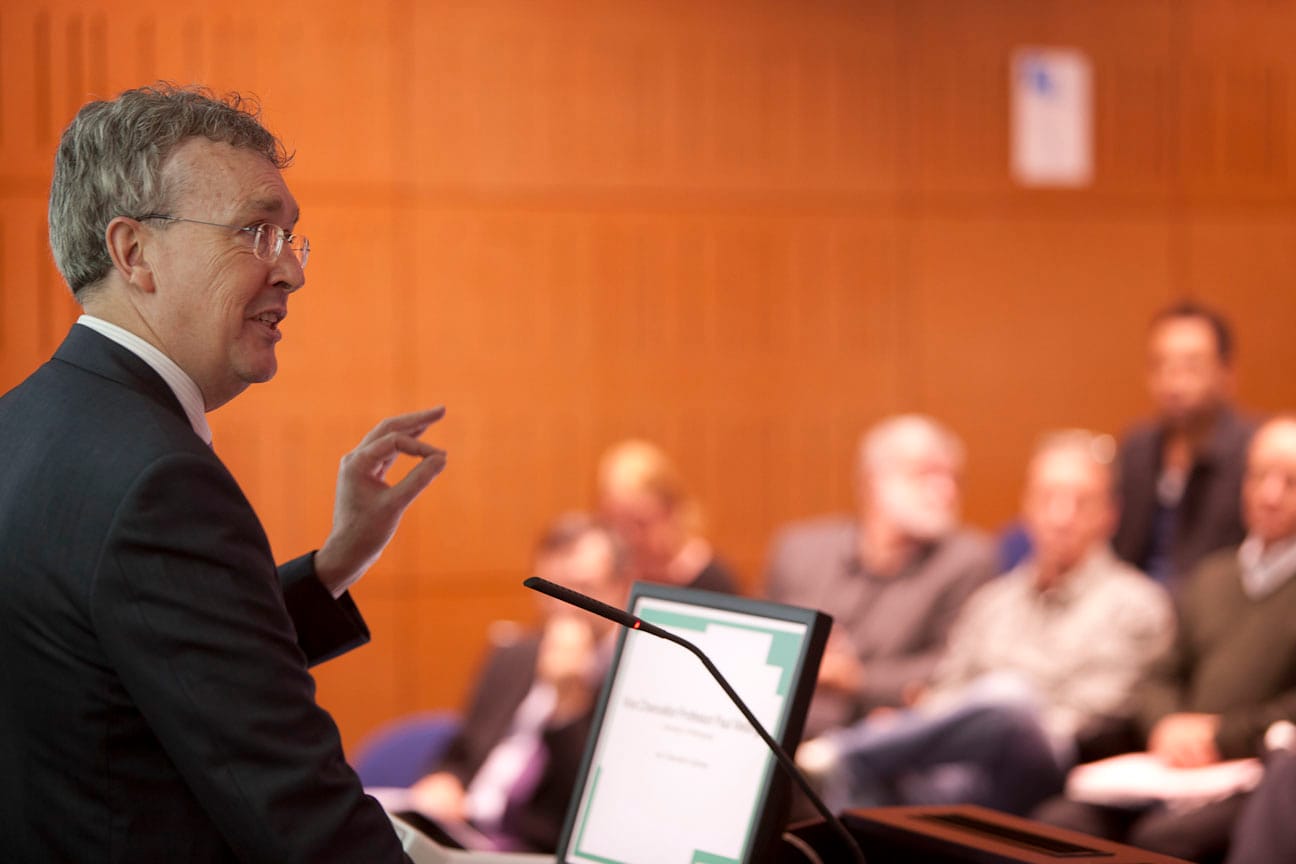 Ex-Vice Chancellor Paul Wellings to be awarded honorary degree