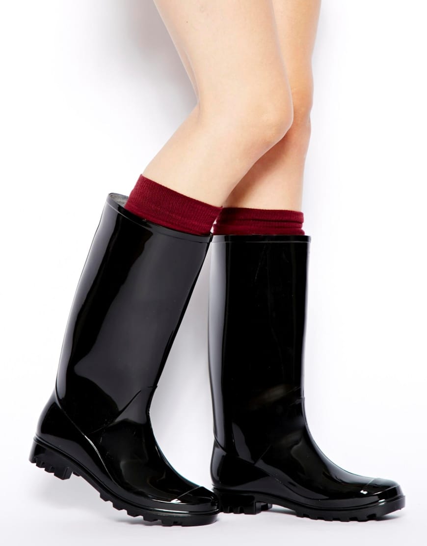 Dressing For The Floods