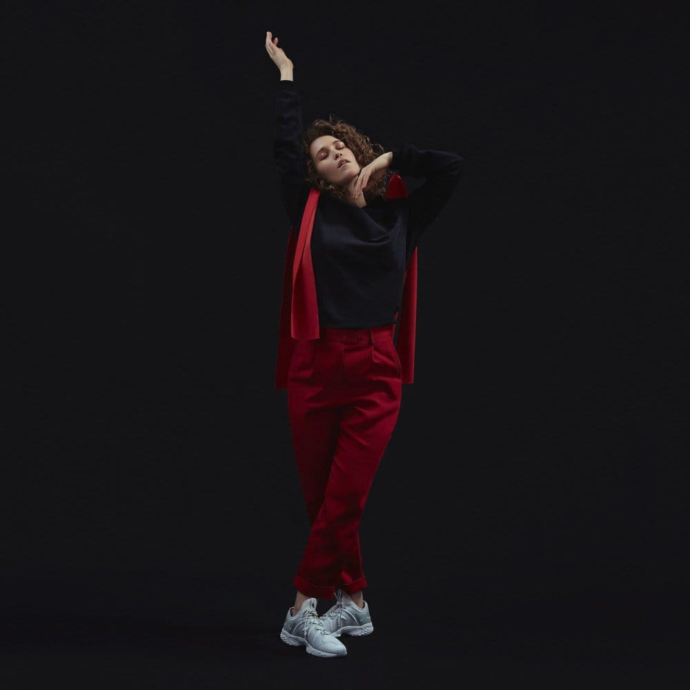 Rae Morris on her new single 'Do It' and more…