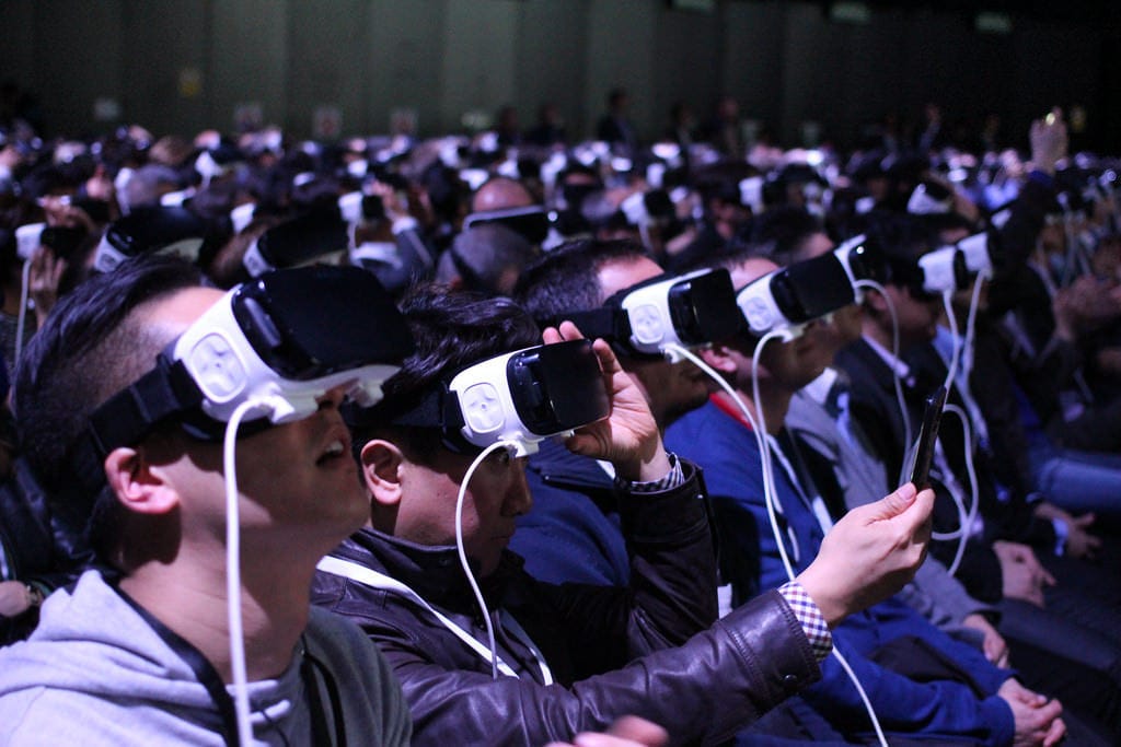 DEBATE: "In the future, everyone will own a VR headset"