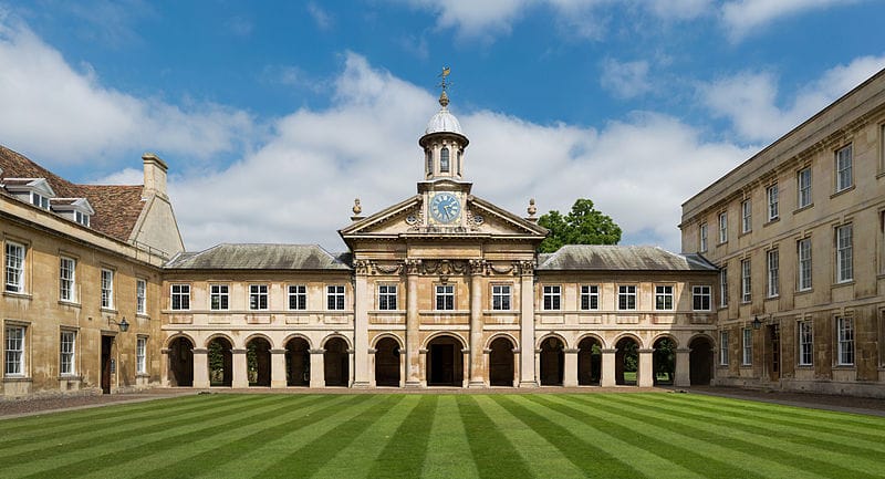 Elite Oxbridge Universities "Significantly influenced" pension reform vote