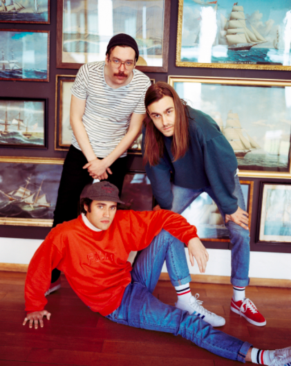 Great News on their debut 'Wonderfault'