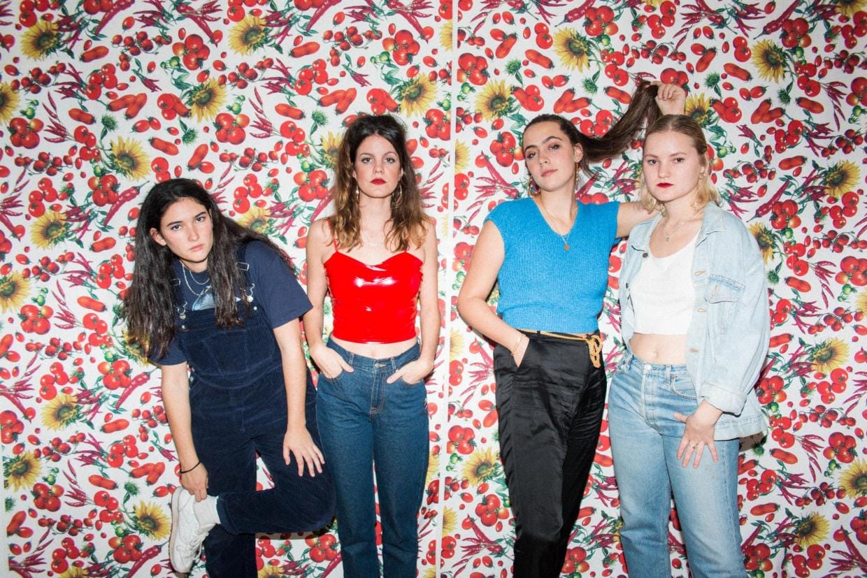 Hinds bring their high-energy show to Manchester