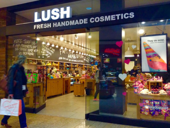 Lush Solid Shampoo and Conditioner: Lovely or Lifeless?