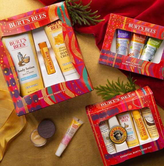 Gift Guide: For Your Fashion and Beauty Obsessed Friends
