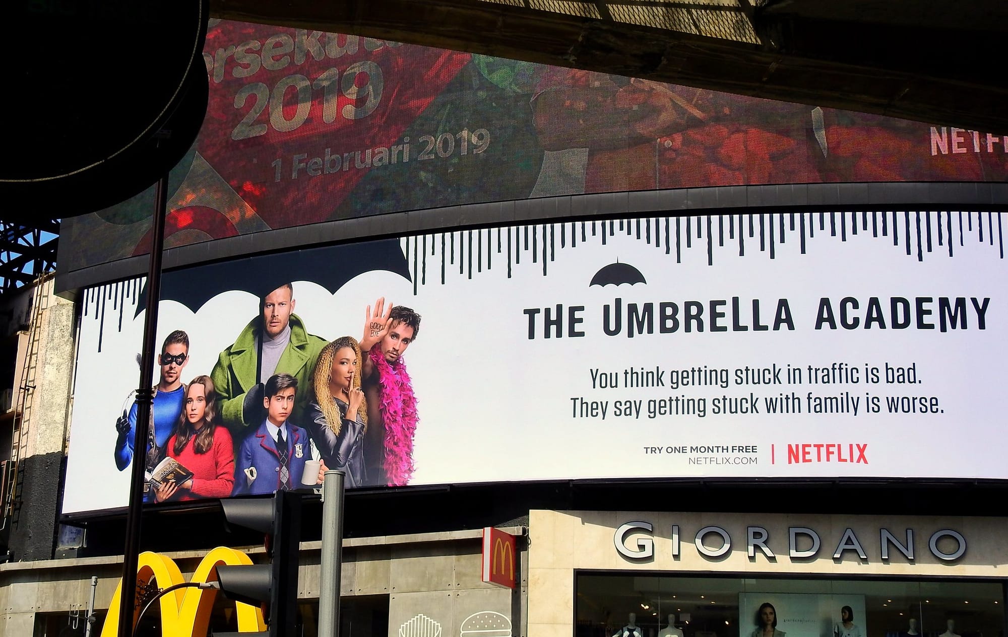The Umbrella Academy Season 2 Review: My Topical Romance