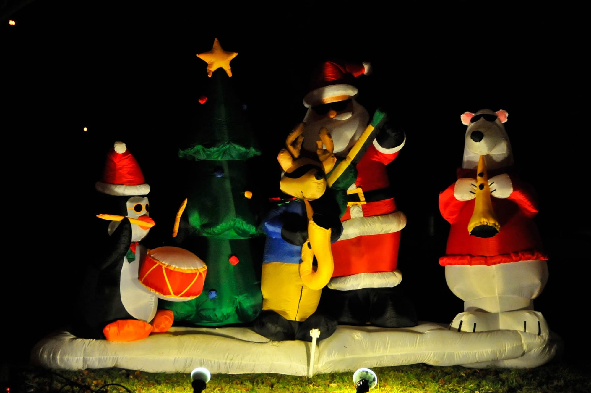 4 Amazing Christmas Songs You Might Not Have Heard Before