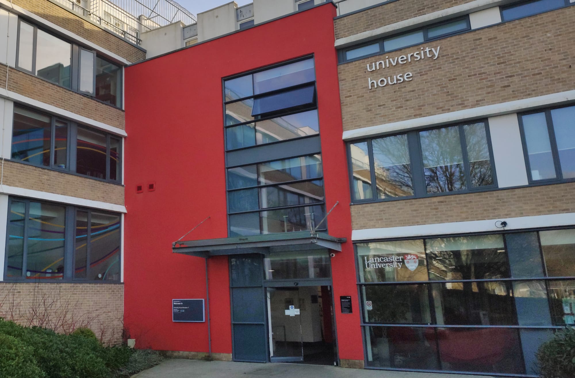 Lancaster University Delays Semesterisation until 2027