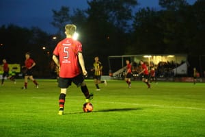 Tense 2-2 draw in Roses stadium opener