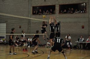 Mixed volleyballers lose out in Roses battle