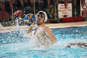 Waterpolo makes a splash