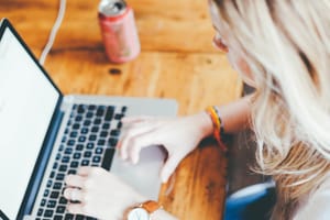 Tales of an Online Fashion Advisor
