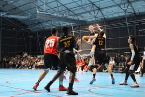 Thrilling basketball gets Roses 2017 underway