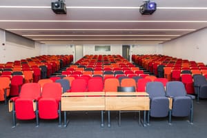 Lancaster University proposes the extension of teaching hours to 7pm