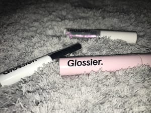 Glossier: Cult Classic or Famous Flop?