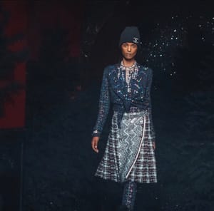 A Review of the Film of the Chanel  Fall/Winter 2021/22 Ready to Wear  Show